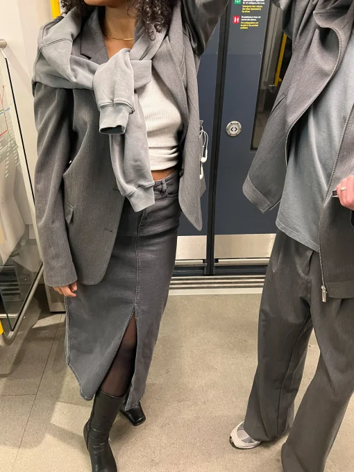 Djerf Avenue Denimkjol Midi Washed Grey Sale