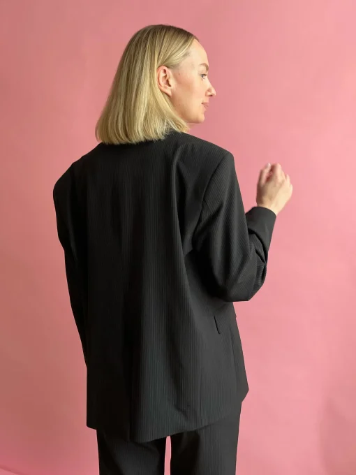 Djerf Avenue Forever Blazer Pinstripe Hot