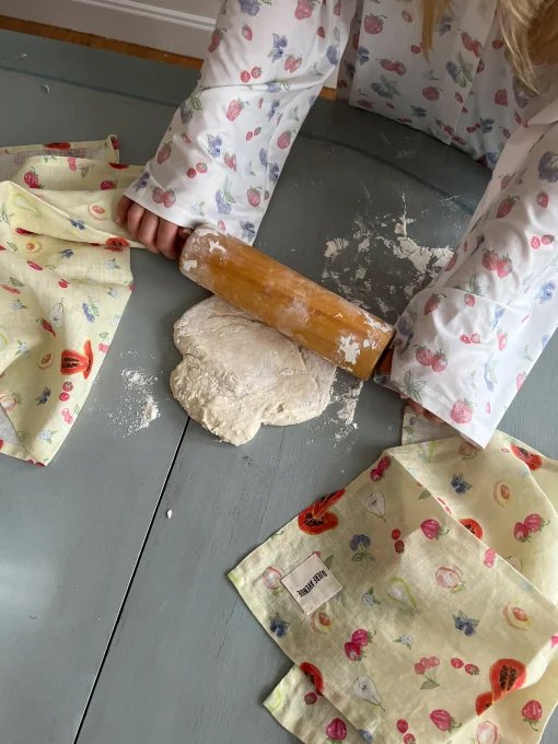 Djerf Avenue Litet Linnehanddukset Frukt Discount